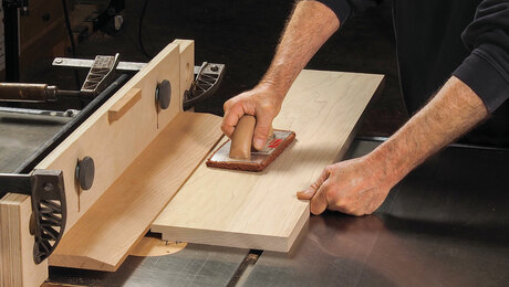 Build an adjustable tablesaw L-fence